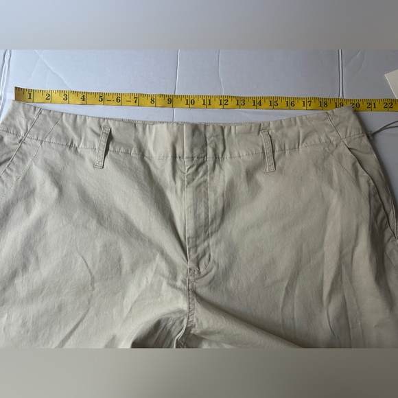 A New Day Women's High-Rise Straight Pants Plus Size 17 - Picture 7 of 9